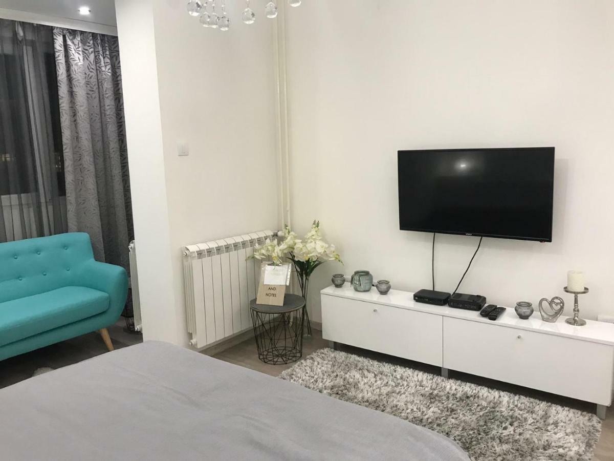 Studio Angel Stan Na Dan Novi Sad Bagian luar foto